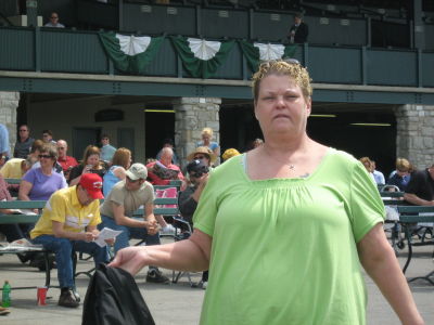 Toni Simons