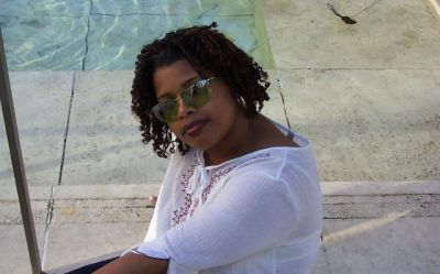 Shontell Carter