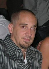 Lee Eden