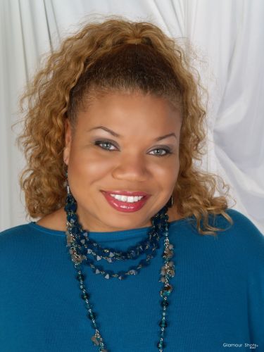 Lia Knox