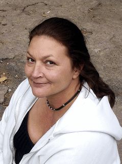 Glenita Hughes