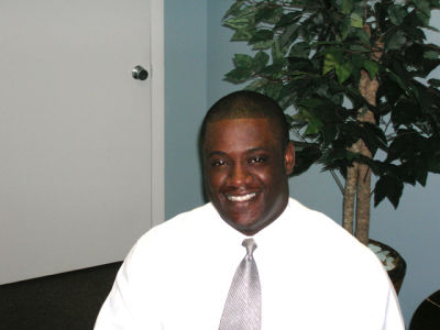 Hollis Thomas