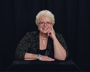 Nancy Woods