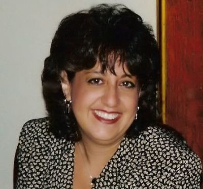 Gloria Luzier