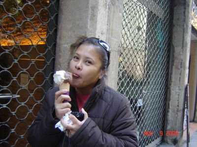 Gloria Dizon