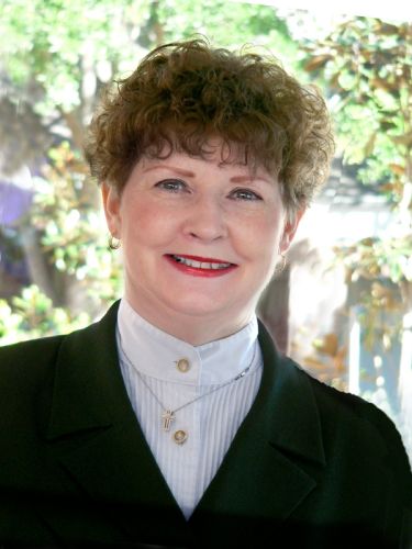 Helen Deleon