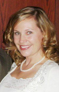 Angela Lynd