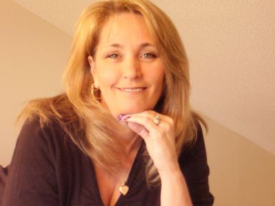 Angela Vuncannon