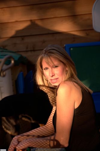 Suzanne Schultz