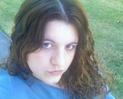 Kelly Henderson