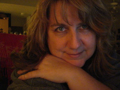 Julie Santos