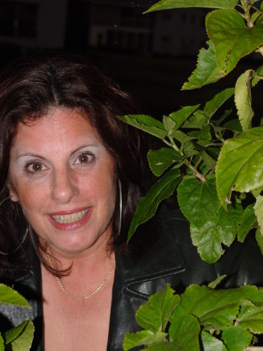 Lois Cavaioli