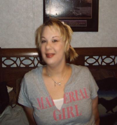 Laura Aherns
