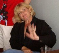 Laura Viles