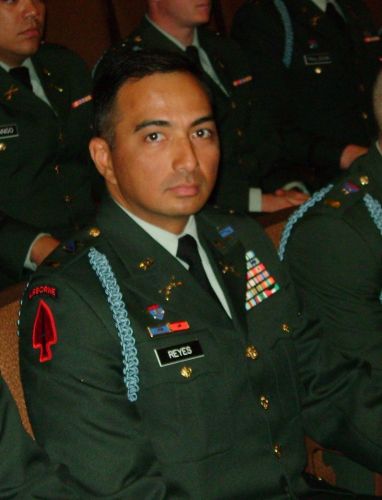 Robert Reyes