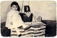 Manuelita White