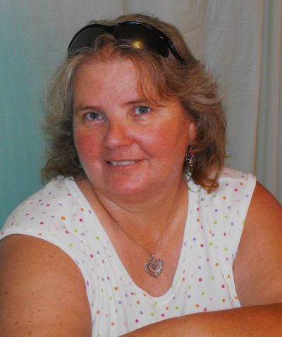 Joanne Holland