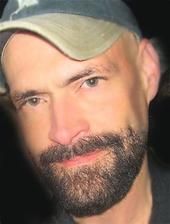 Stephen Akins