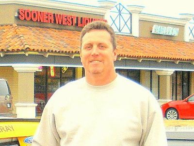 Kevin Davis
