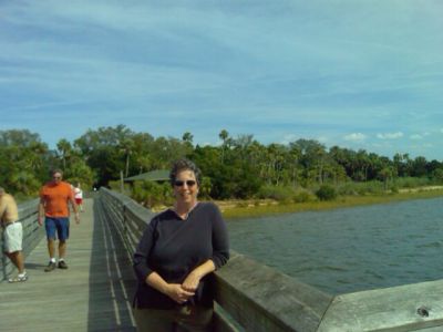 Julie Lenart