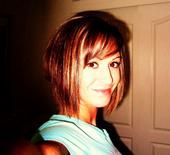 Carrie Flores
