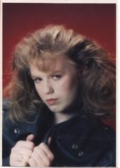 Traci Robinson