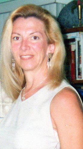 Joyce Ayres