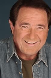 Steven Darke