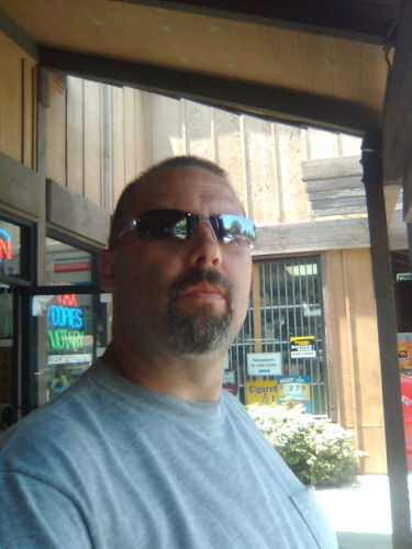 Robert Vega