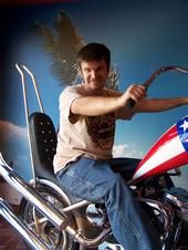 Dustin Derousse