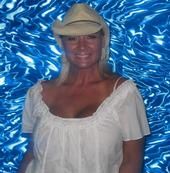 Mona Borland