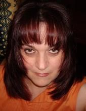 Laura Dare