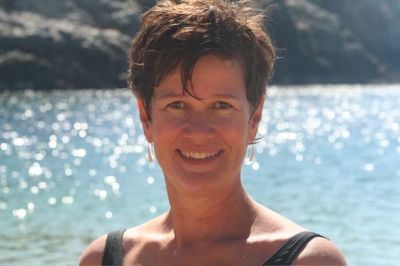 Anne Roberts