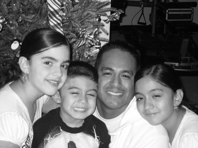 Arturo Flores
