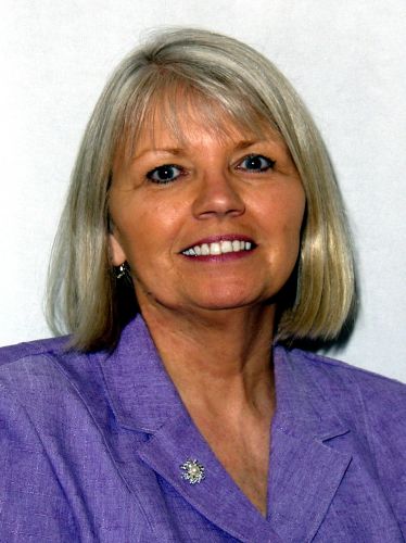 Lana Nolan