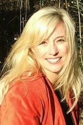 Elizabeth Mcleaney
