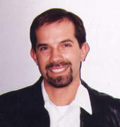 Edward Buth