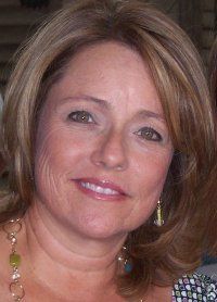 Leonor Hynes