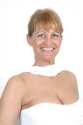 Pamela Hahn
