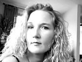 Julie Bauer