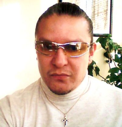 Carlos Montez