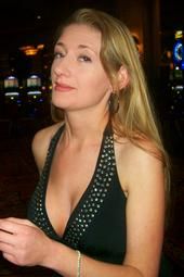 Holly Farrar