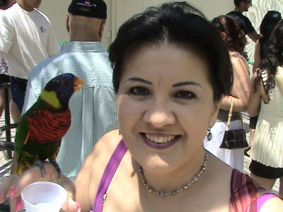 Laura Flores
