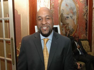 Kenneth Gooding