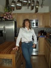 Laura Knowles