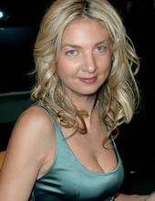 Kelly Dewitt