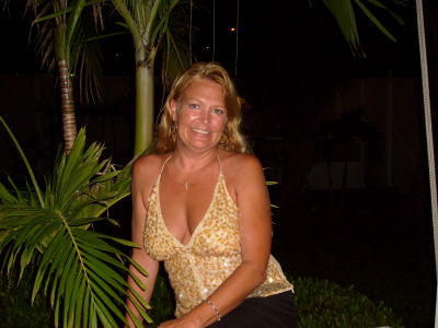 Julie Hults