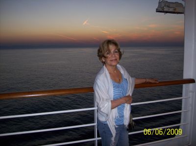 Shirley Bach