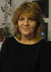 Anna Hendricks