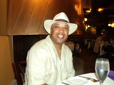 Karlos Noble
